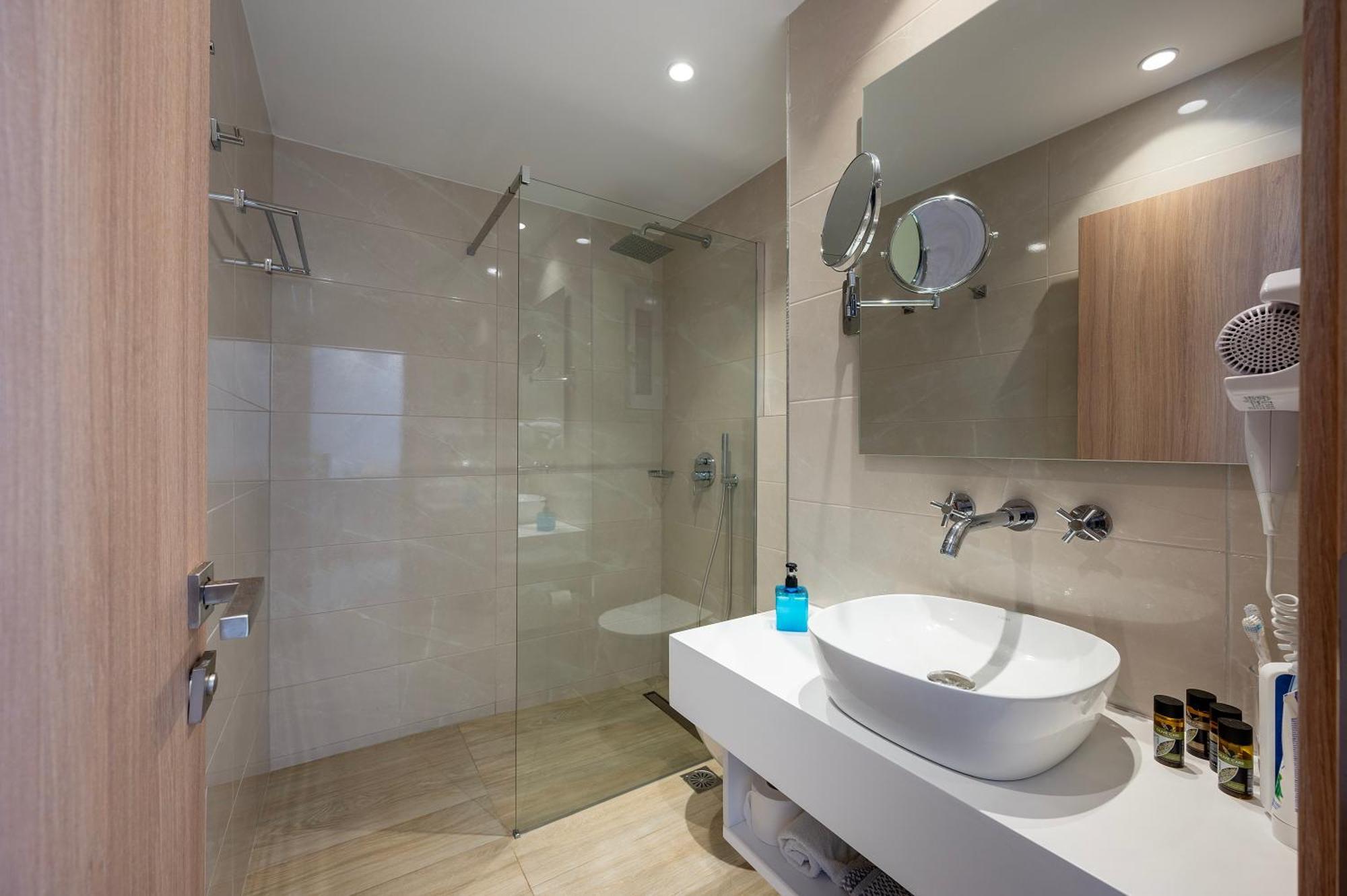 Poseidon Deluxe Apartments بلدة كوس المظهر الخارجي الصورة